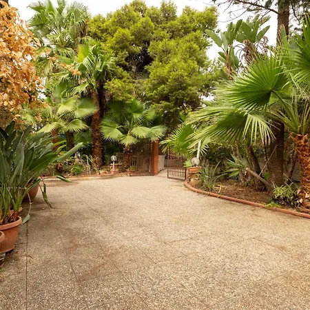 Дом отдыха Alessandra *